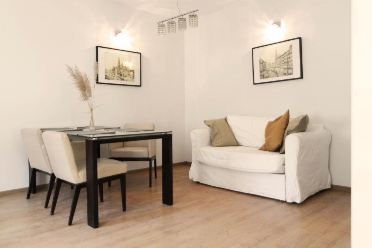 By The River And City Center - Comfortable Rooms Wroclaw Exterior photo